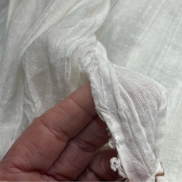 Allegra Luca Embroidered Handmade Blouse - Picture 13 of 13